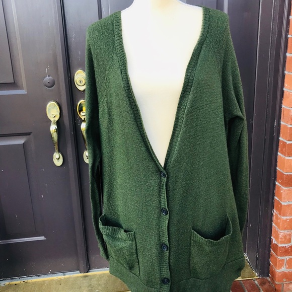 American Eagle Outfitters Sweaters - American Eagle Outfitters Women’s XL Cardigan